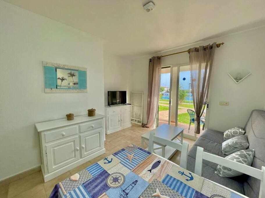 Pura Vida Apartamento Con Piscina Cala'N Blanes  Luaran gambar